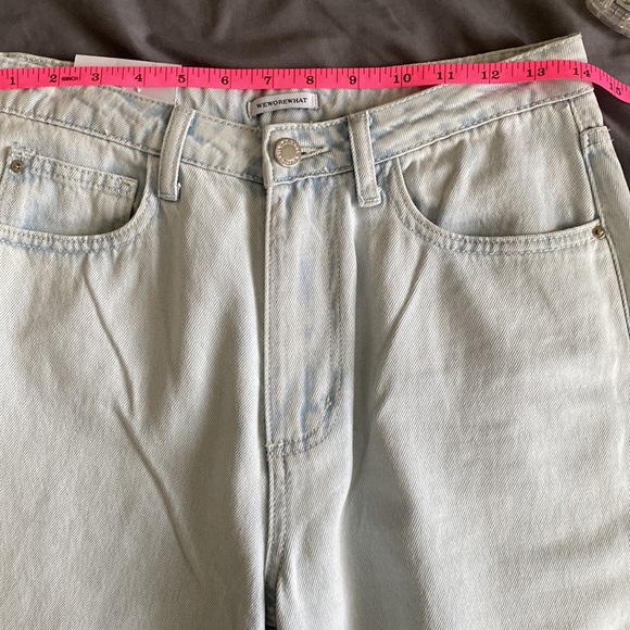 WeWoreWhat Mid rise Distressed Straight Leg Jeans in Light Icy Wash - Picture 5 of 11